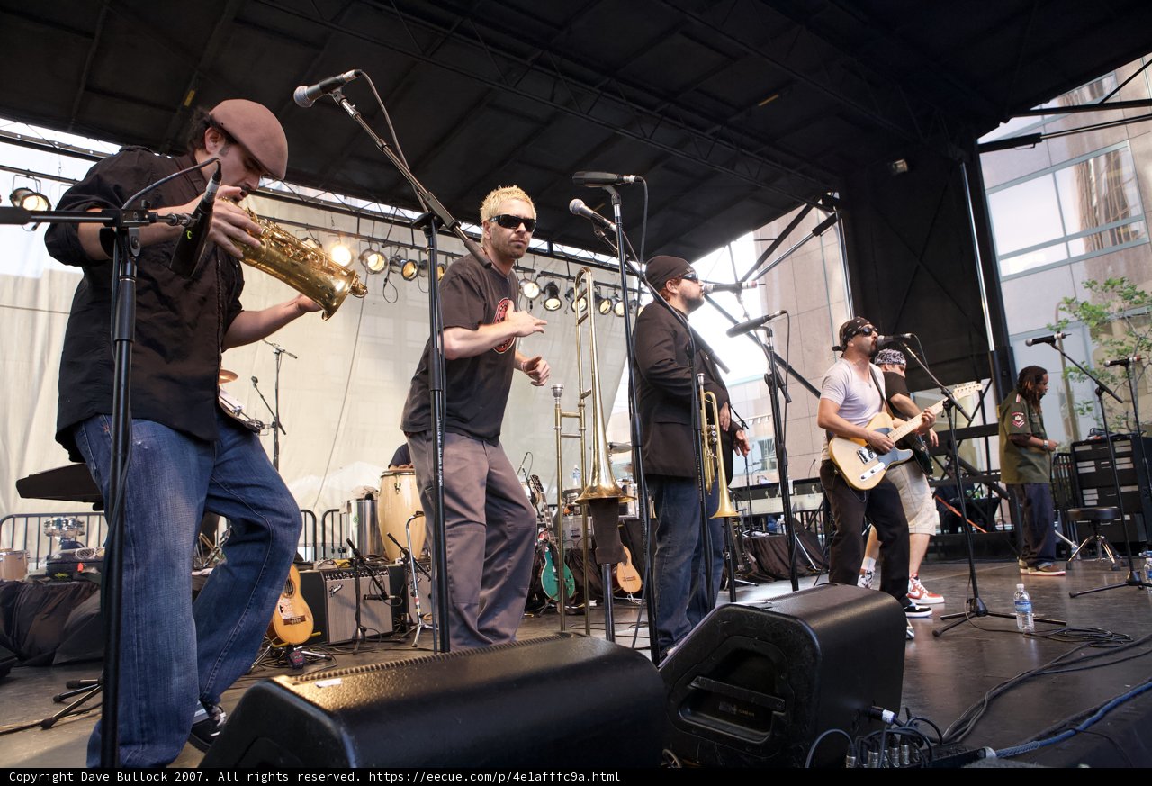 Grooving on Stage