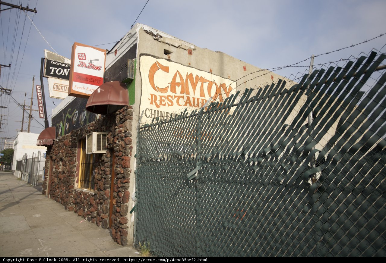 Caitano's Restaurant Sign