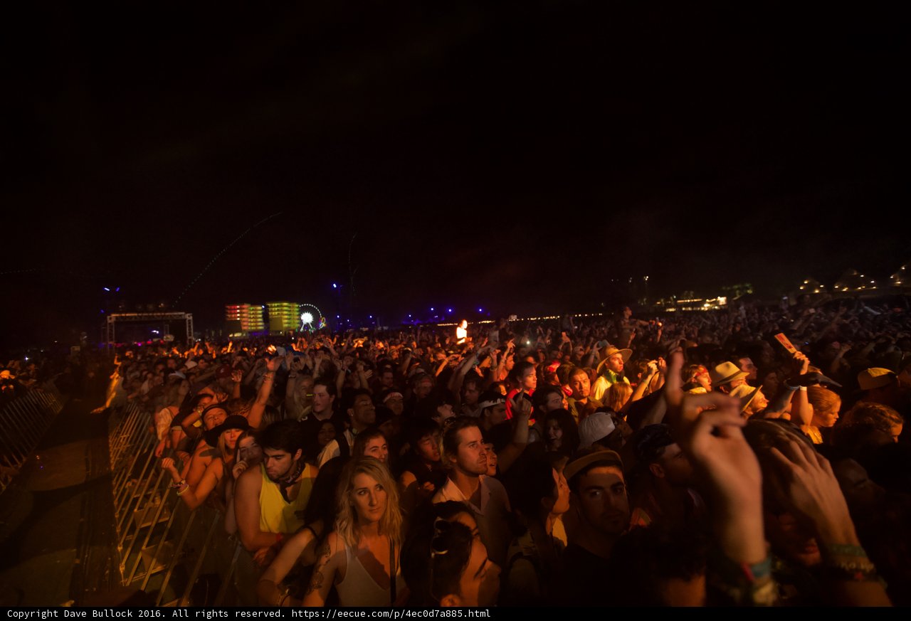 Crowd's Wild Night Under the Stars at Coachella