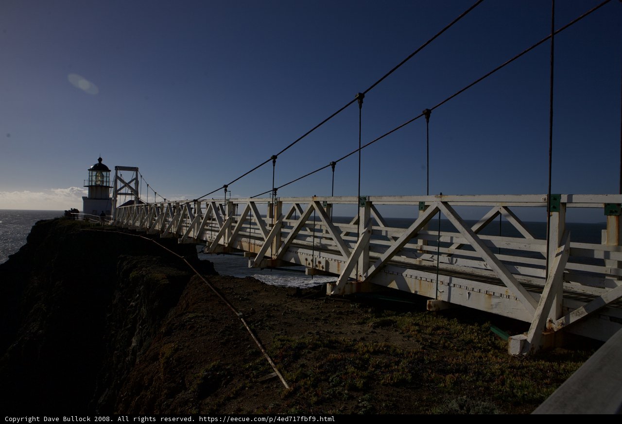 Lighthouse on the Suspension Bridge