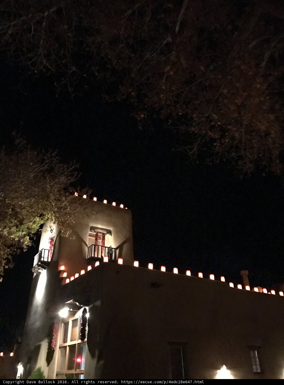 Illuminated Villa in Santa Fe
