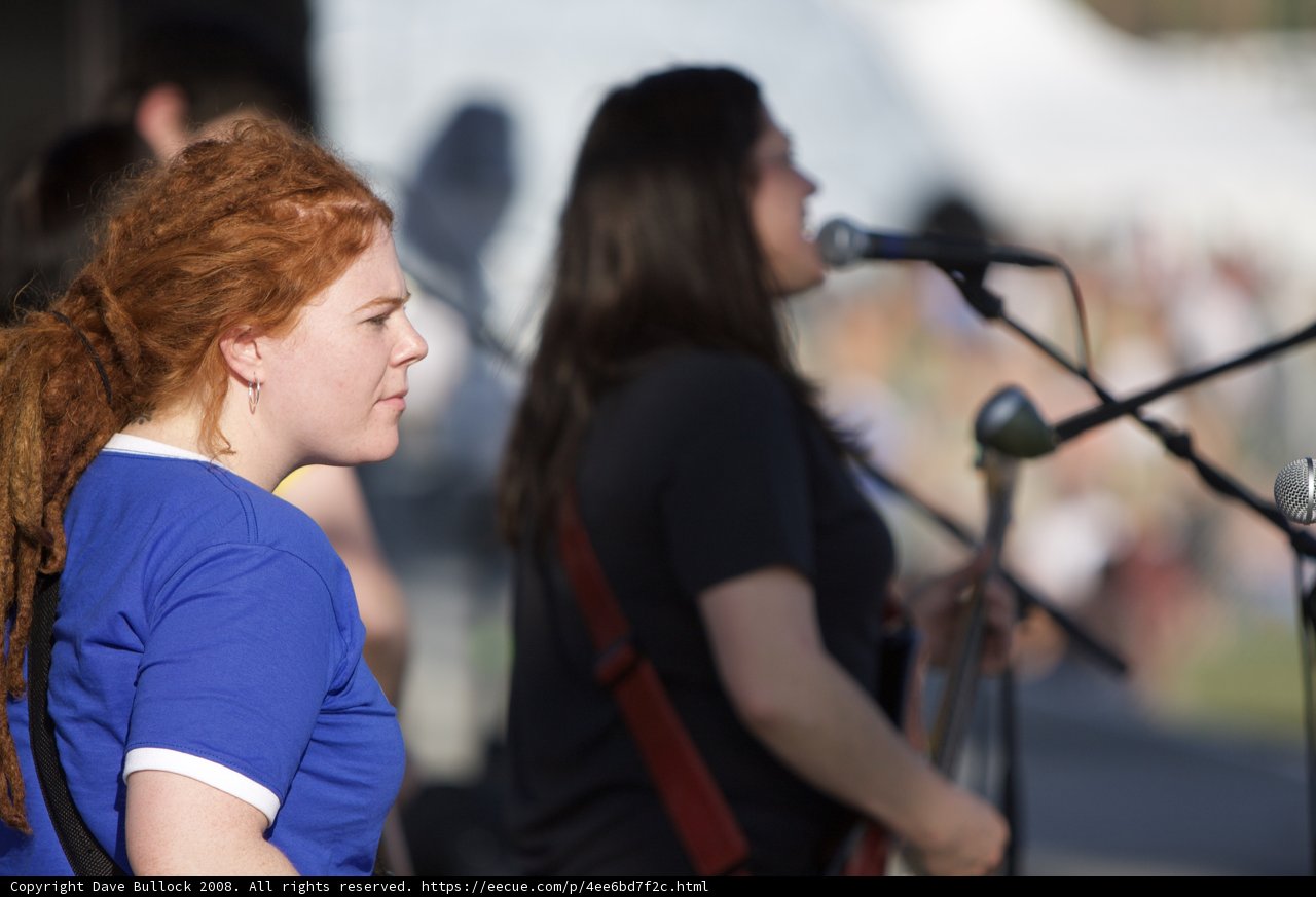 Red-Headed Songstress Rocks the Stage