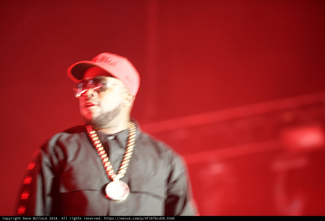 Red Hat and Necklace at Coachella