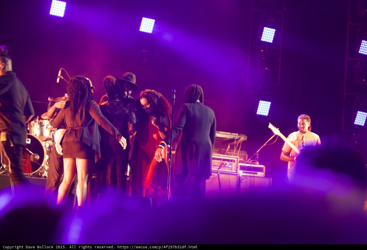 Solange Band Group Hug Finale Red Dress Hat Vocalist Dreadlocks Guitarist Purple