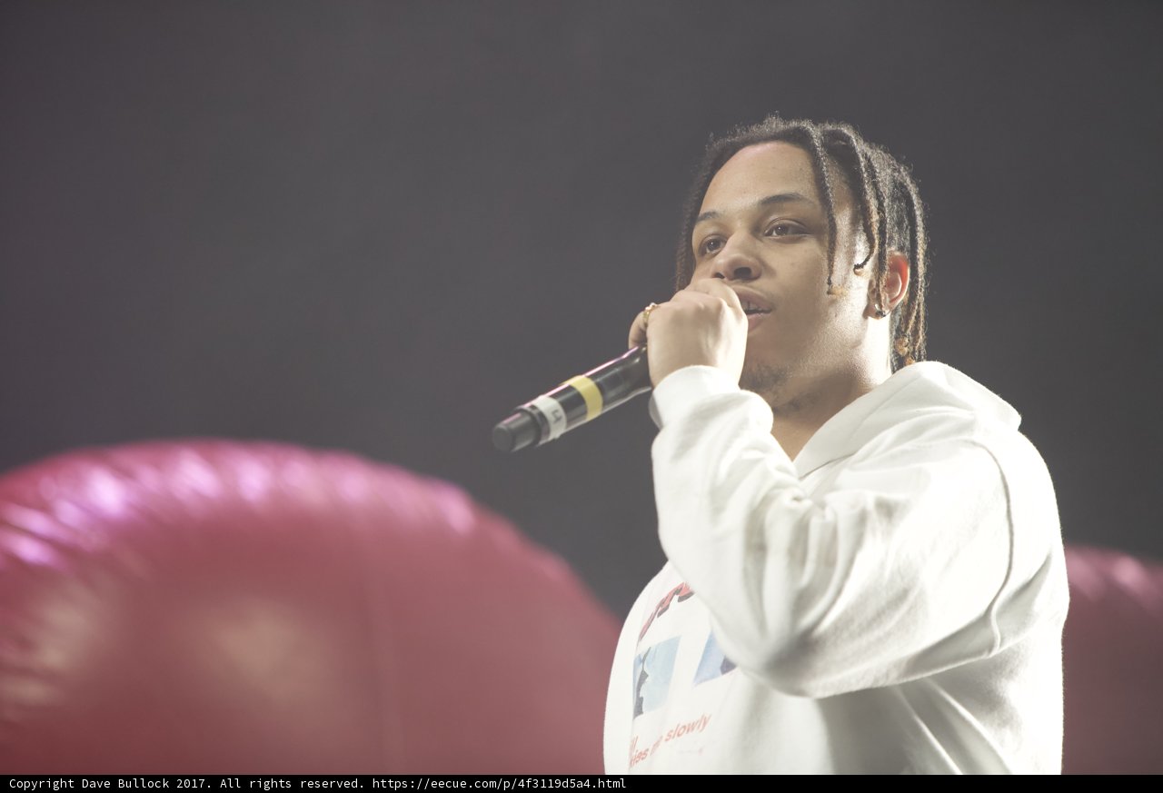 Solo Performance at Coachella