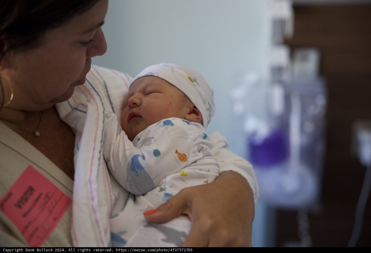 Welcome to the World, Leland