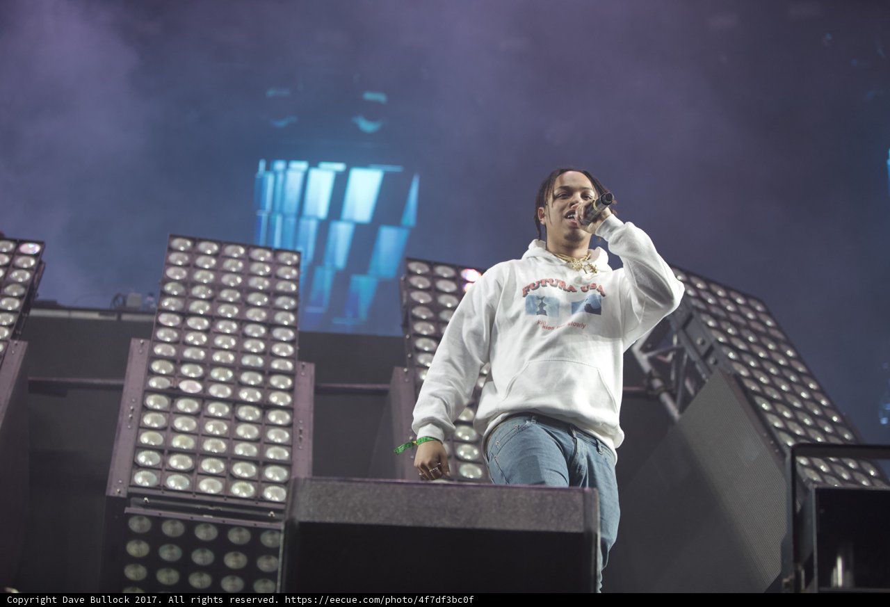 Solo Performance at Coachella