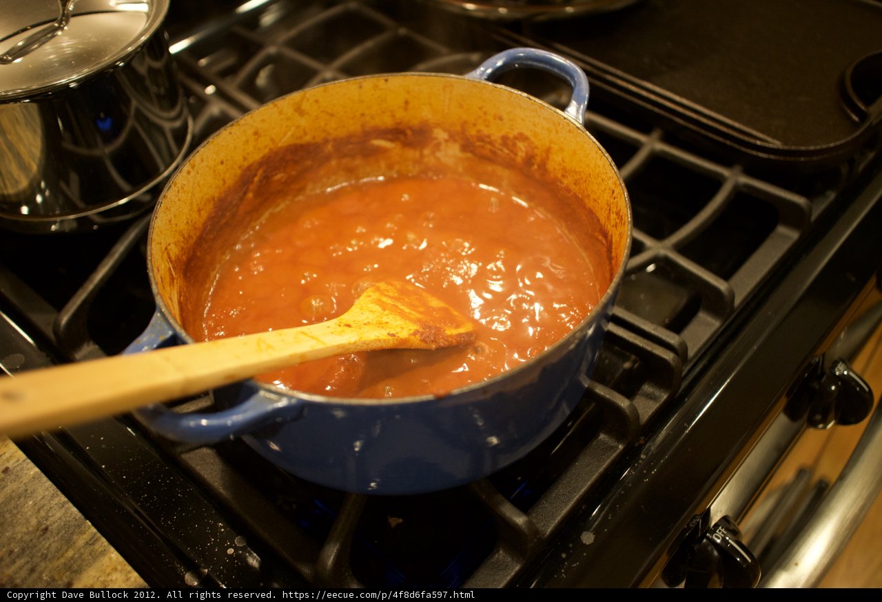 Simmering Tomato Sauce