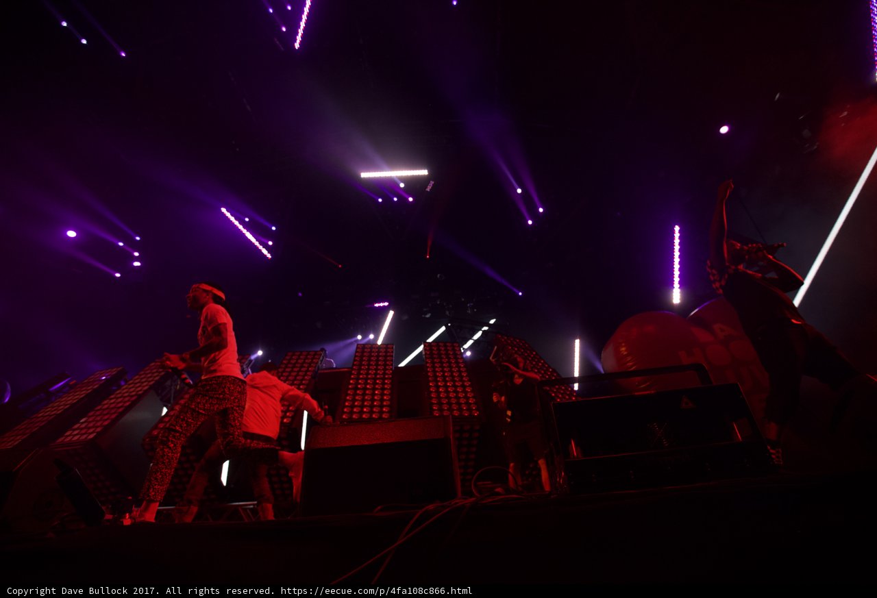 Spotlight on the Crowd