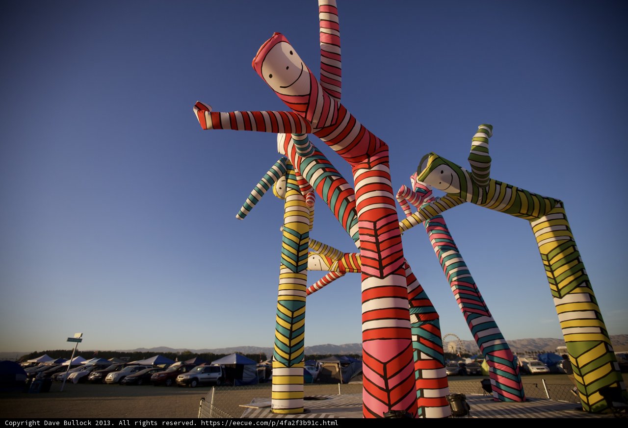 Colorful Sculptures Brighten up Coachella Parking Lot