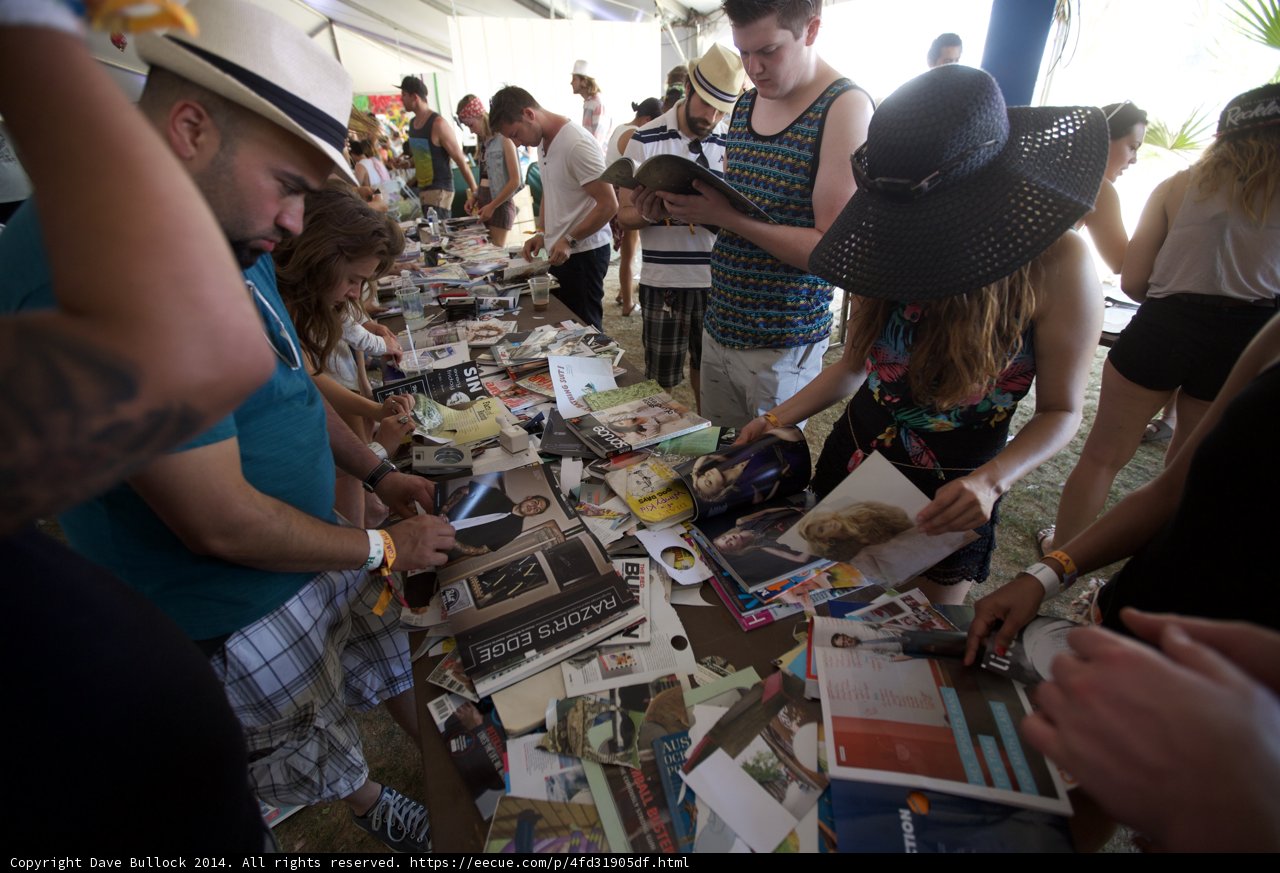 Magazine & Book Market