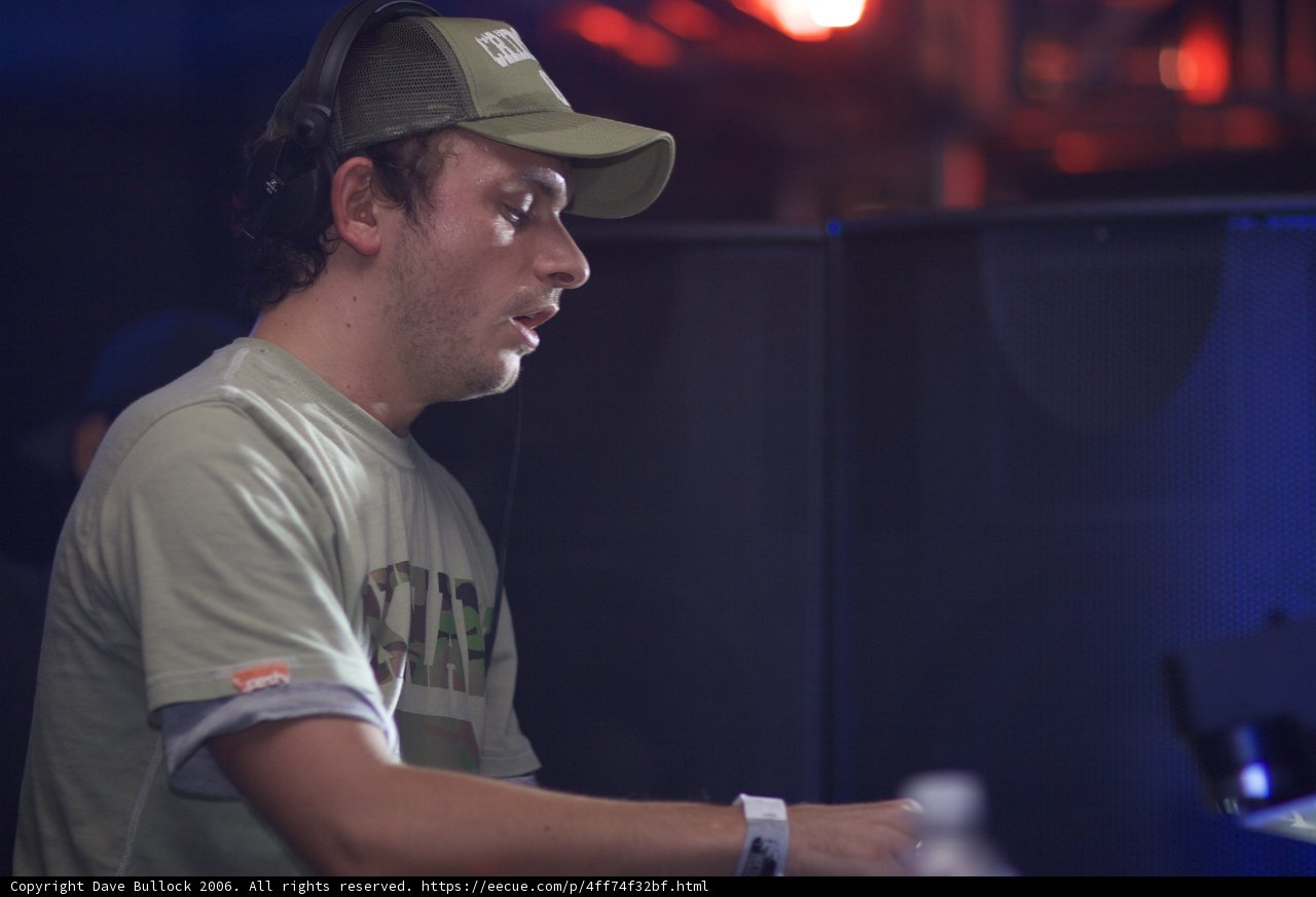 Hatted Man Grooving