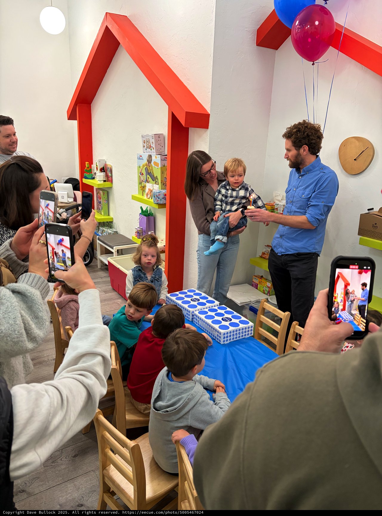 Children's Birthday Party Entertainment with Magic Show