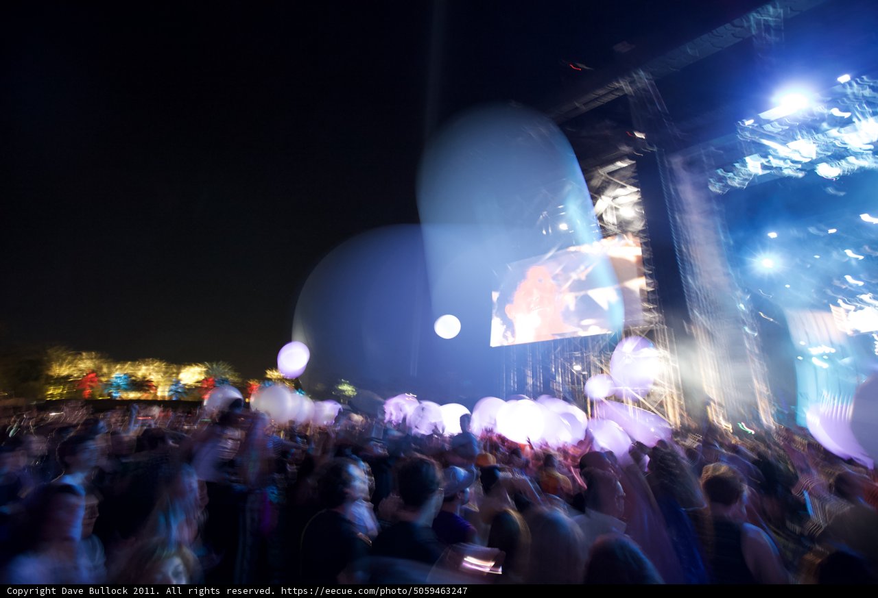 Balloon Night at Coachella 2011