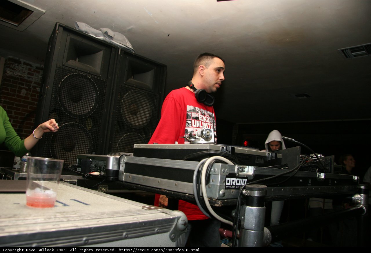 Party with the Deejay