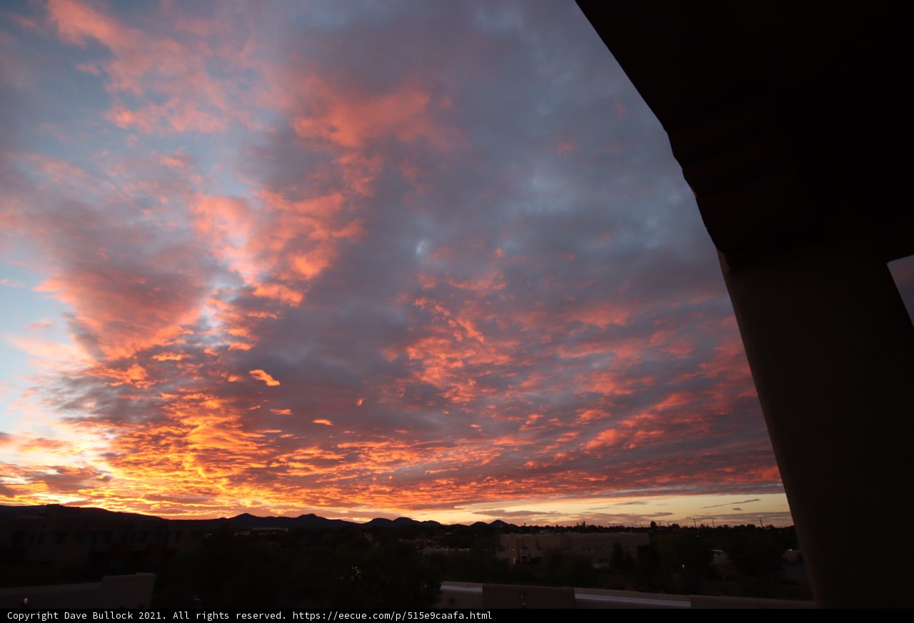 A Majestic Sky at Dusk