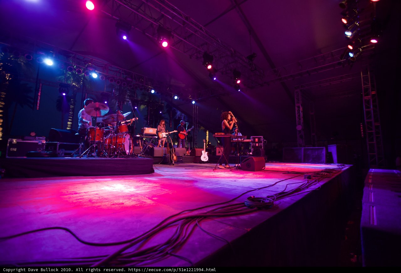Corinne Bailey Rae rocks Coachella with purple lighting