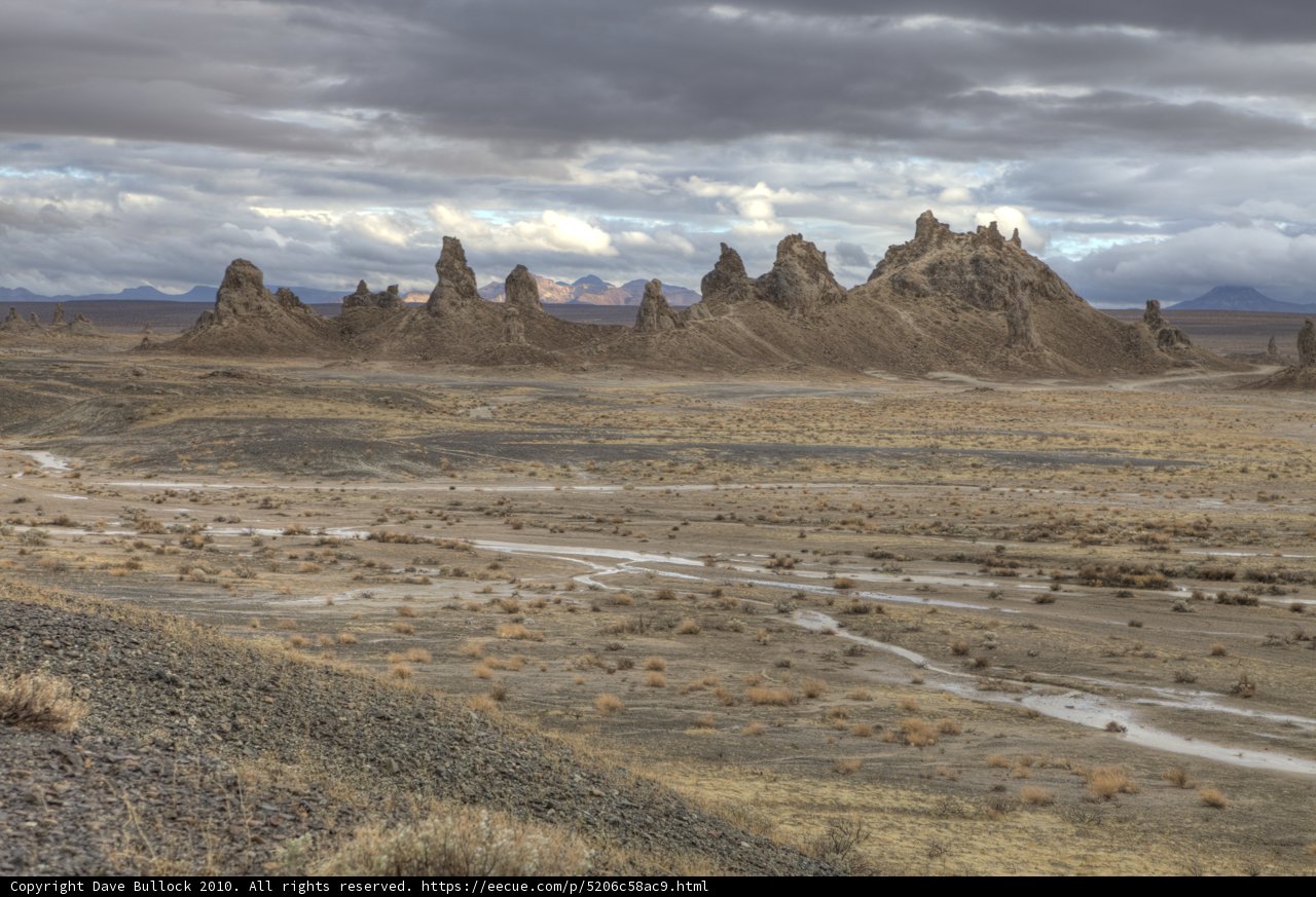 Majestic Mountains Overlooking the Desert Landscape