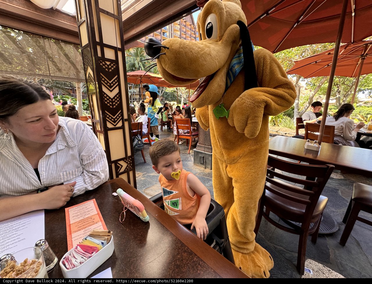 Breakfast with Pluto at Aulani