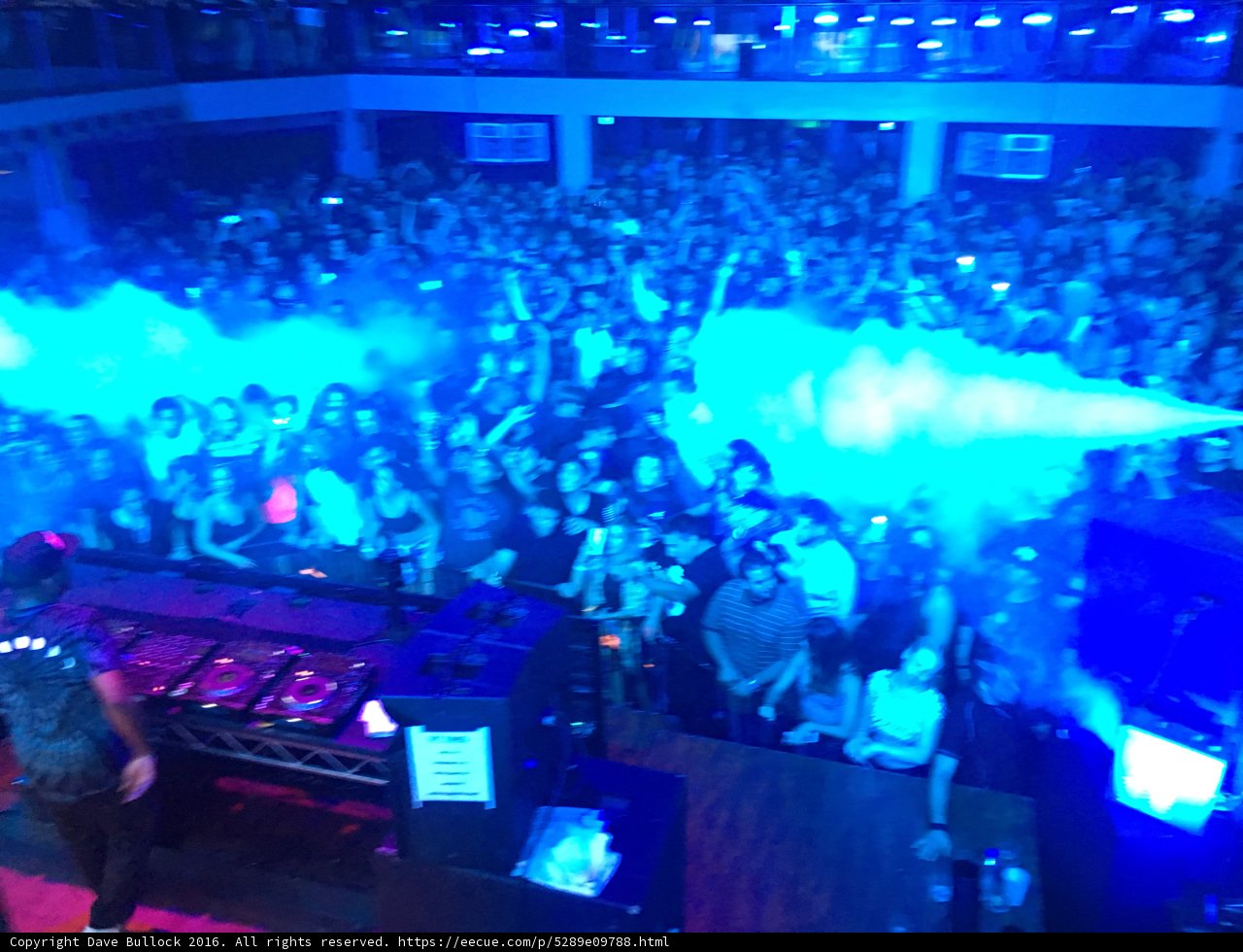 Nightlife Fun in Los Angeles