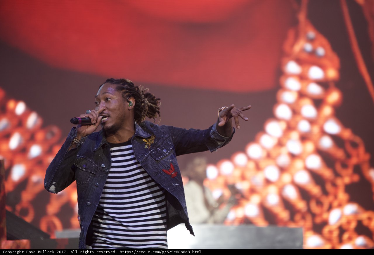 Solo Performance at Coachella