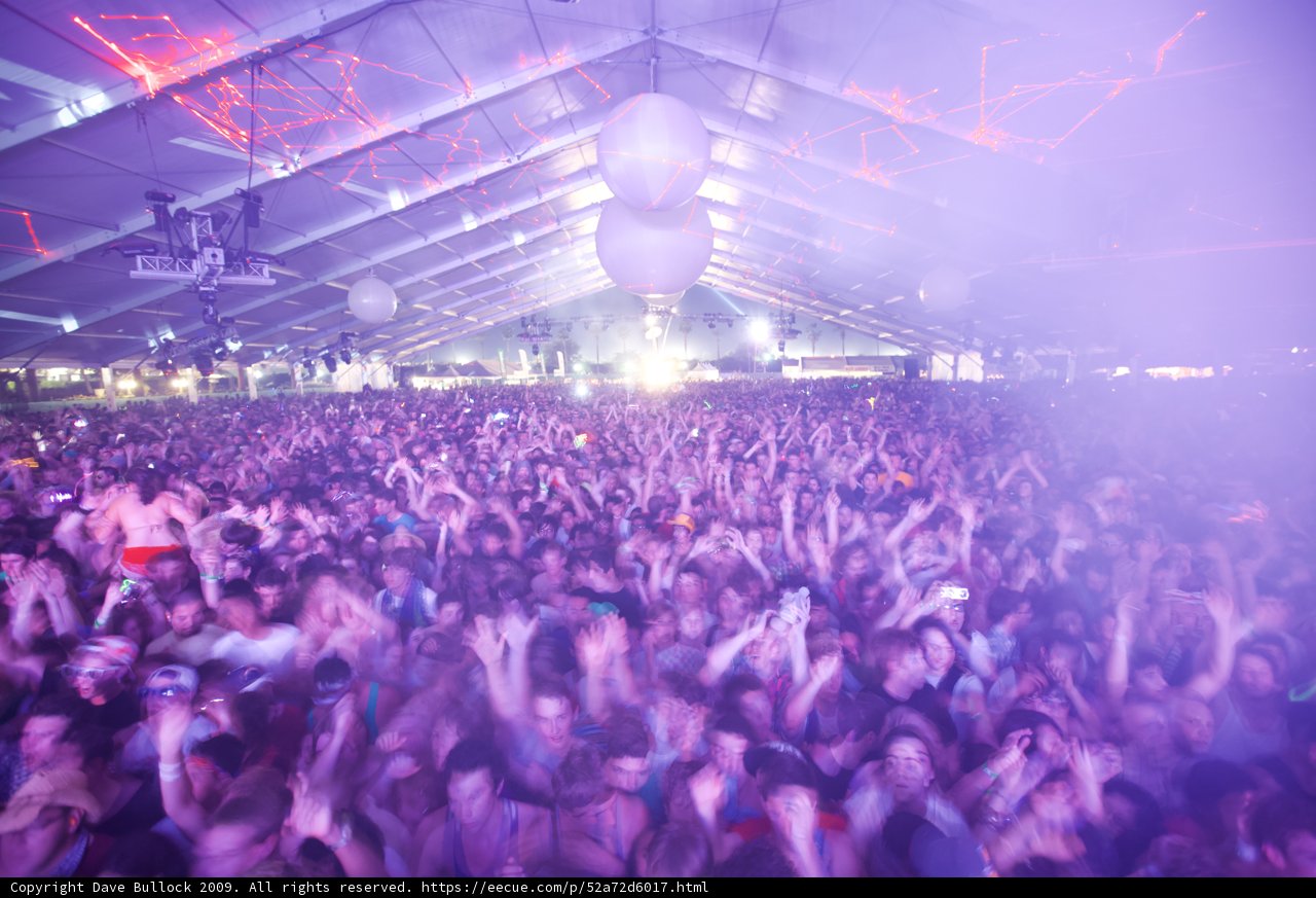 Jammin' in the Crowd