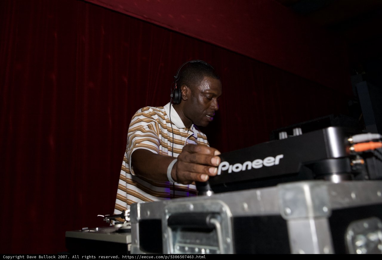 Beat Master Kenny Ken Rocks the Crowd