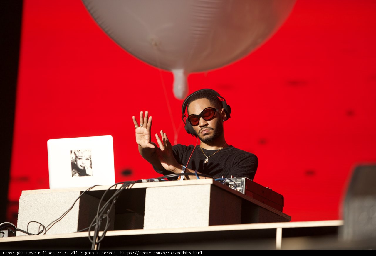 Kaytranada working his beats