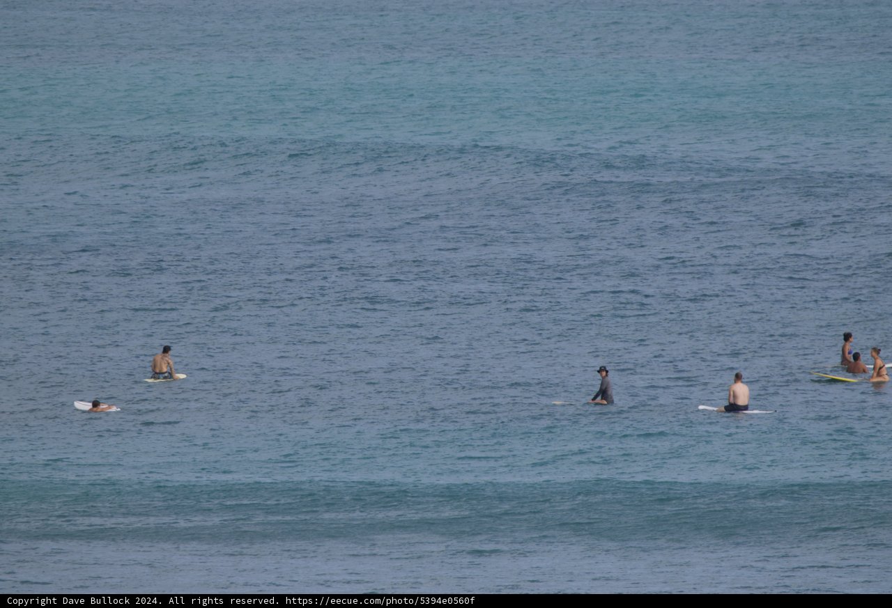 Serene Surf Session in Hawaiian Waters
