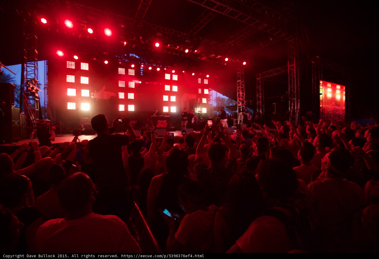 Main Stage Red Wide