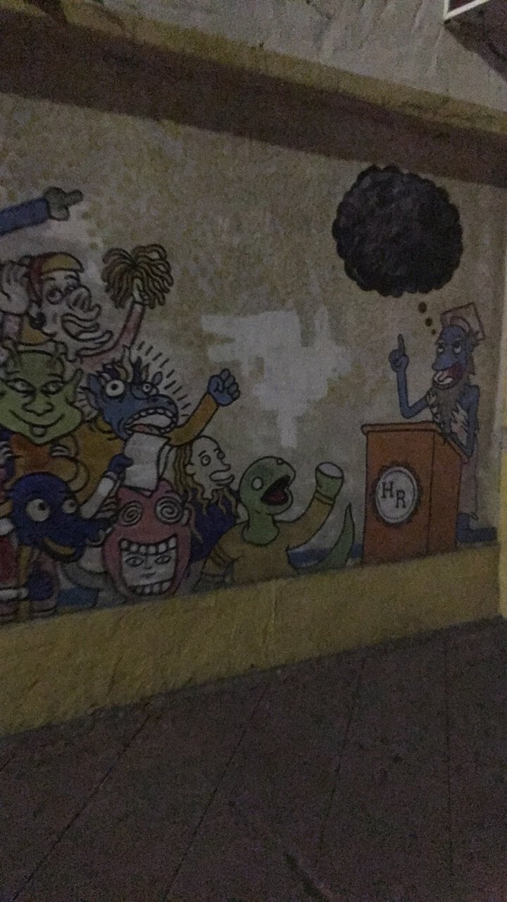Cartoon Character Mural Adorns LA Wall