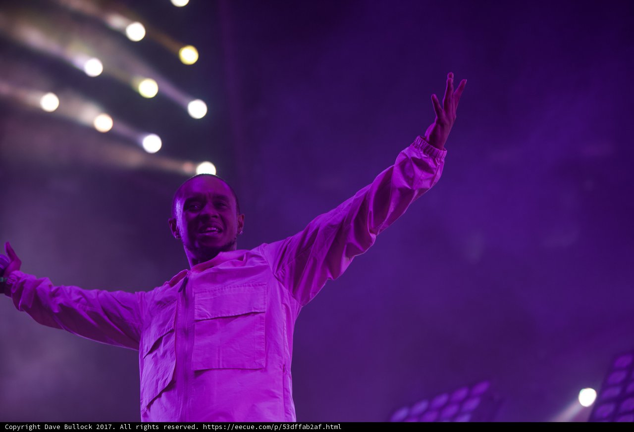 Unleashing the Energy of the Crowd