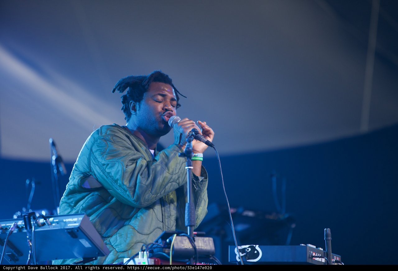 Sampha Rocks the Stage at 2017 Coachella Concert