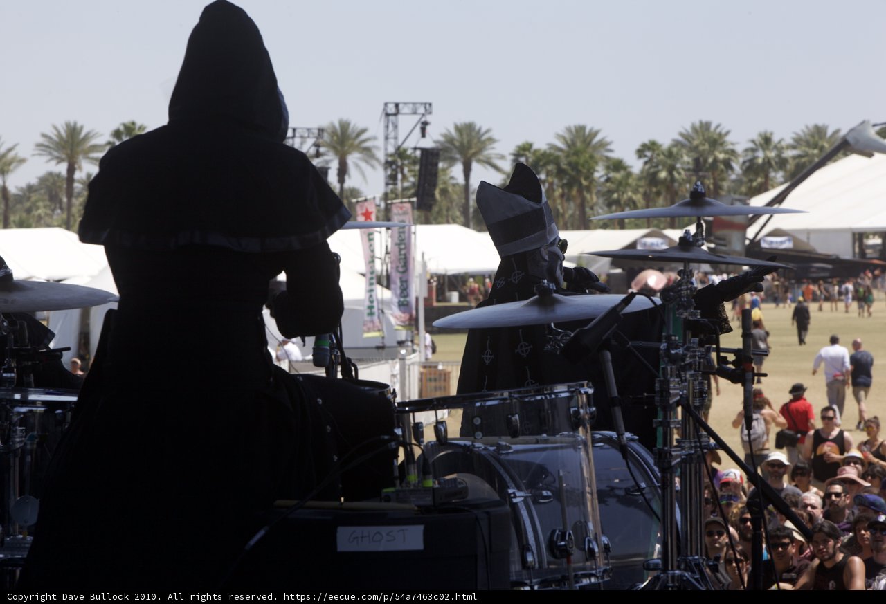 Drumming Up a Crowd