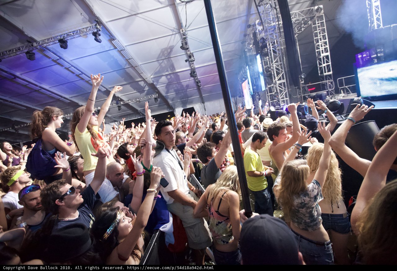 Hands Up at Coachella Saturday