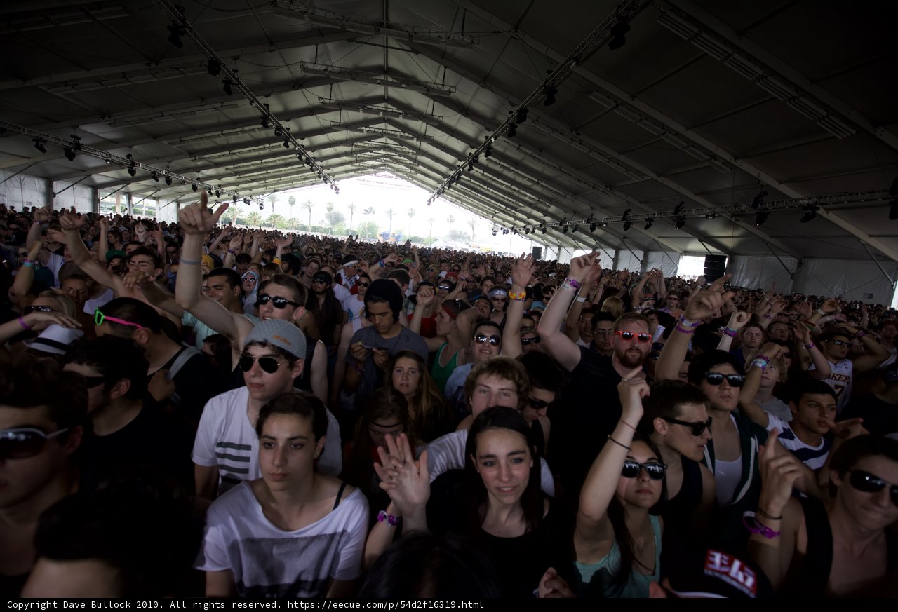Coachella Music Festival Brings in a Huge Crowd