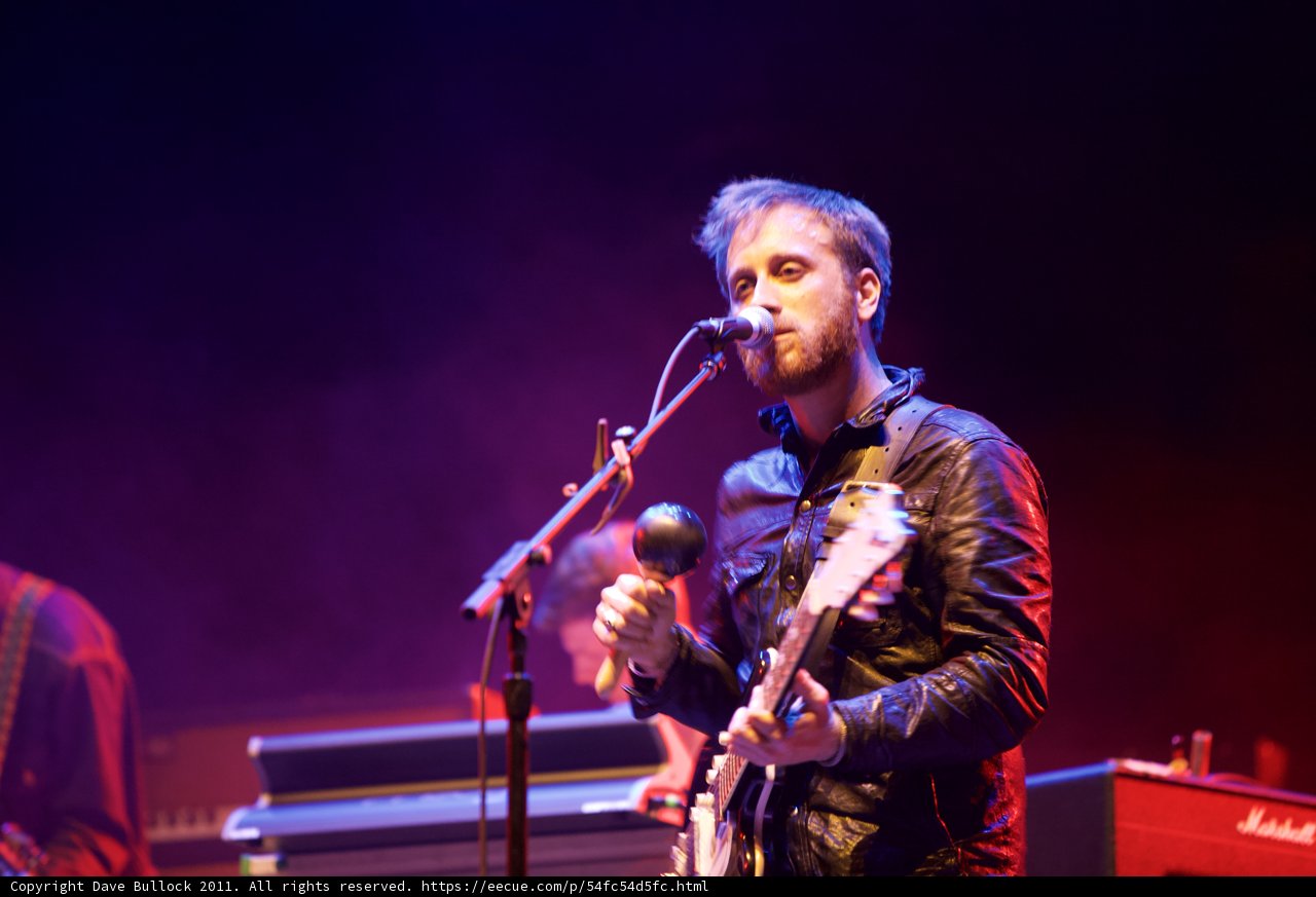 Dan Auerbach rocks Coachella