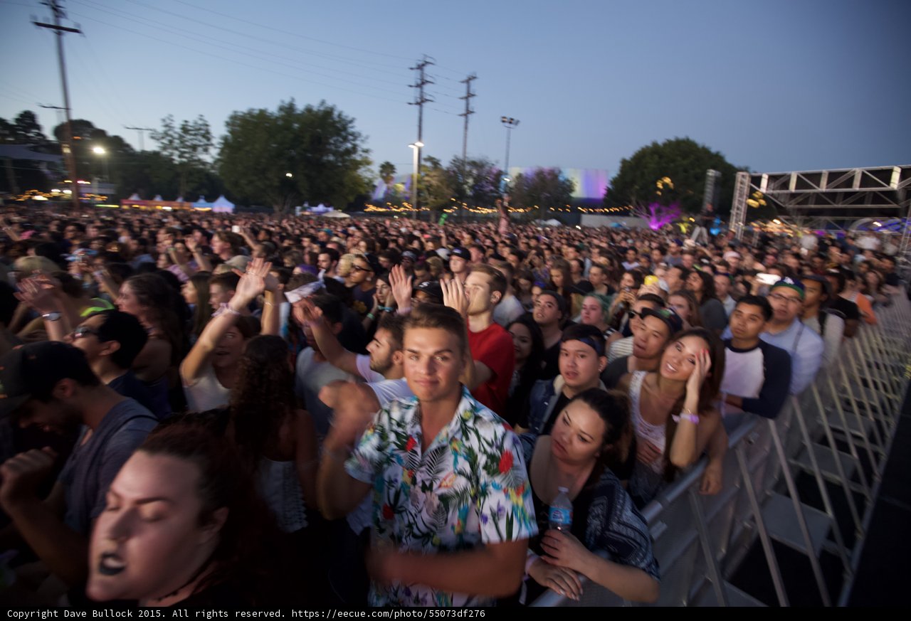 Barricade Hawaiian Shirt Fan