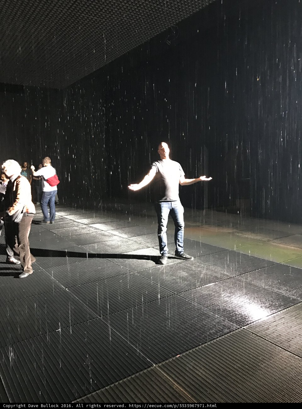 Rainy Stage Performance