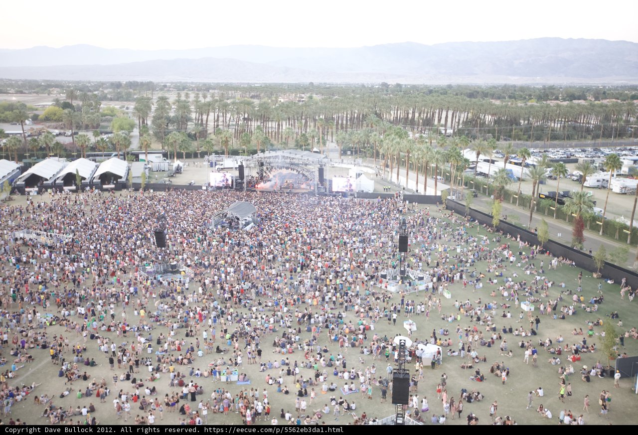 Coachella 2012: A Bird's Eye View of the Concert Crowd
