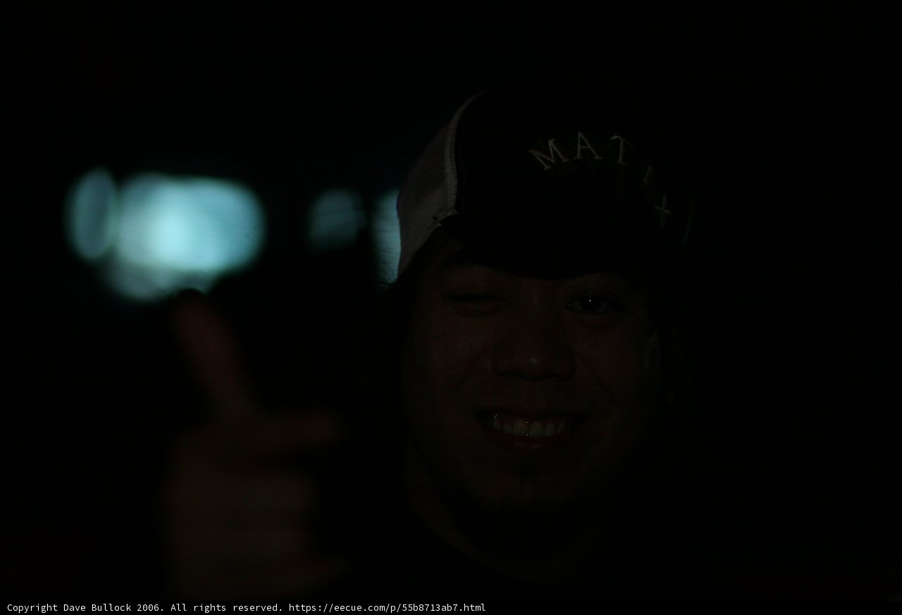 Thumbs Up for Wang Hao