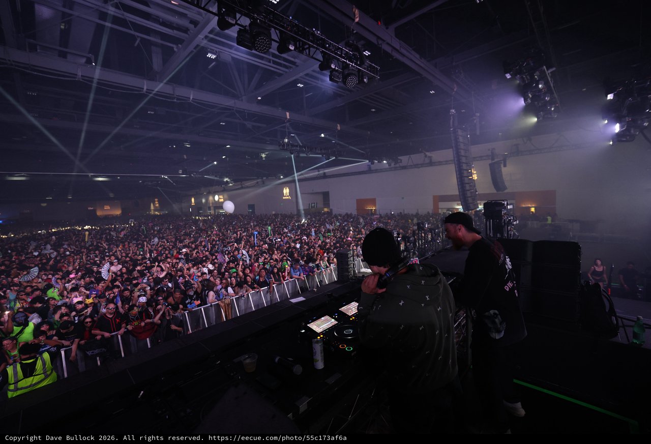 DJ Duo Commands Massive Indoor Festival Crowd at Wobbleland
