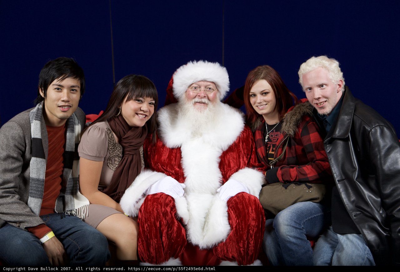 Santa Claus Joins the 2007 APC Christmas Party