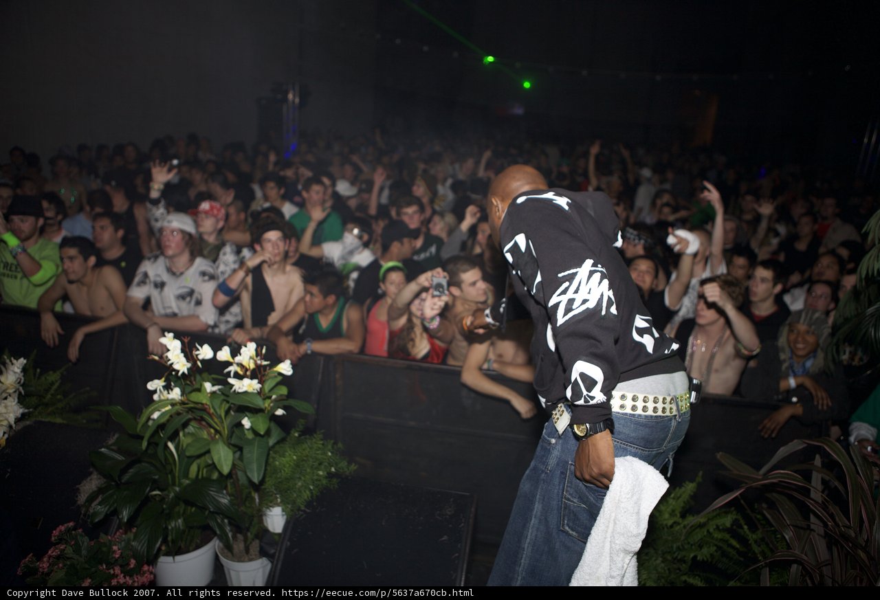 Urban Club Performer