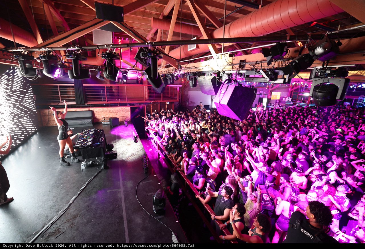 Massive Crowd Erupts at Wobbleland 2026 DJ Set