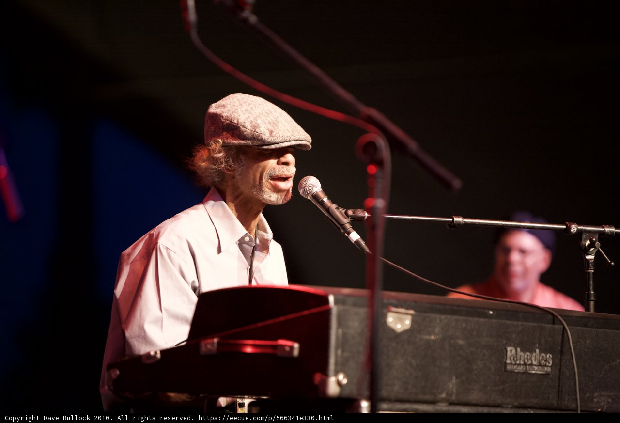 Keying a Melody on Stage