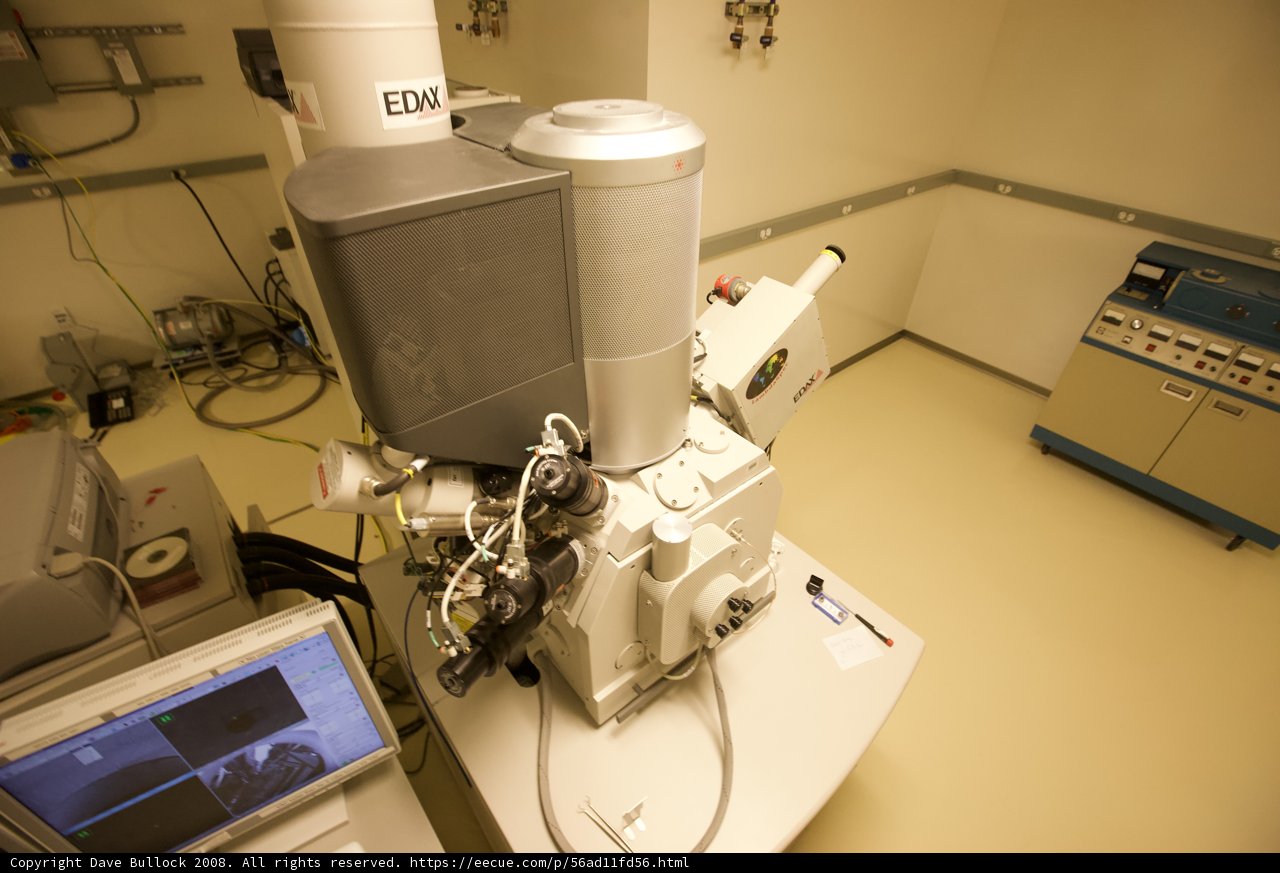 Advanced Lab Machine with Computer and Monitor