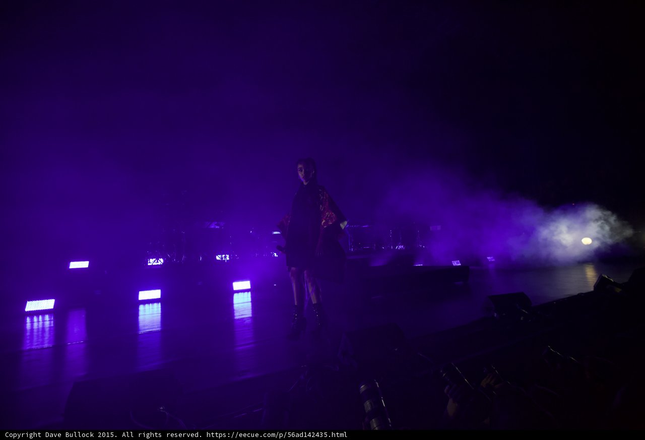 FKA twigs Wide Stage Purple Lighting Red Brocade Kimono LED Lights Band Haze Moon Visible