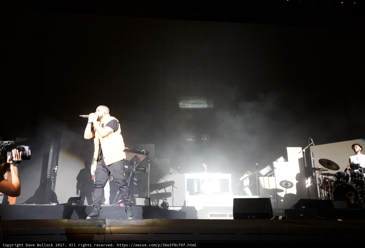 Drake Rocks the Stage at Coachella 2017