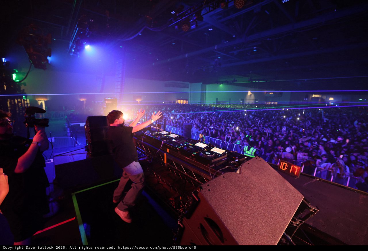 DJ Commands Massive Crowd at Wobbleland 2026